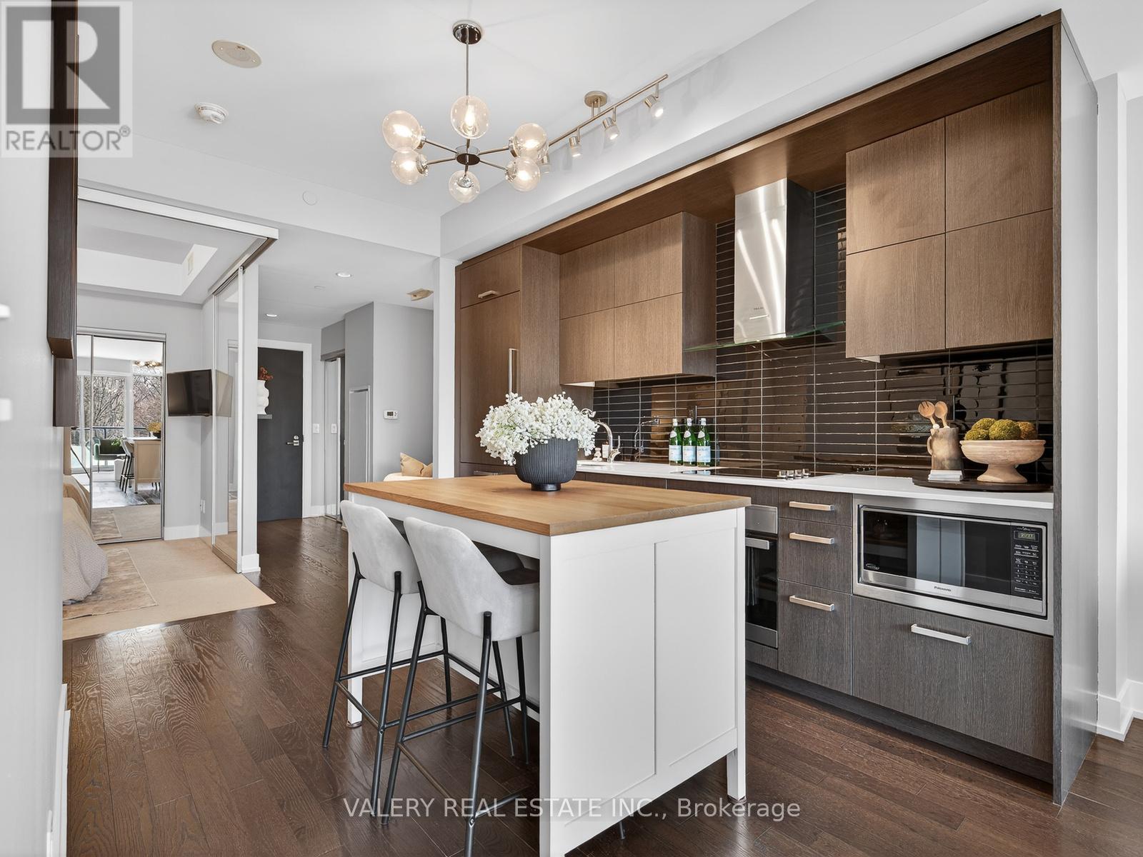 311 - 3018 Yonge Street, Toronto, Ontario  M4N 0A5 - Photo 8 - C12871700