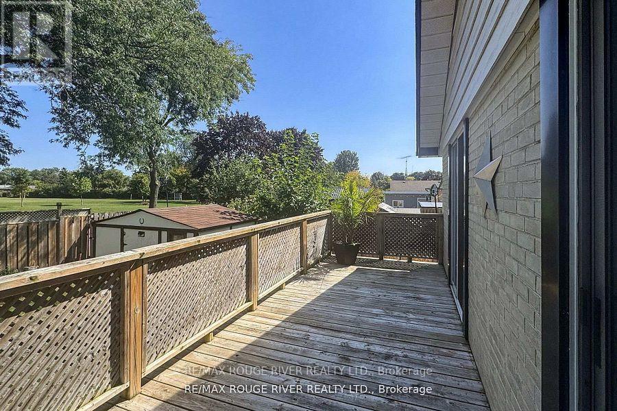 18 Darlingside Drive, Toronto, Ontario  M1E 3N8 - Photo 25 - E12685038