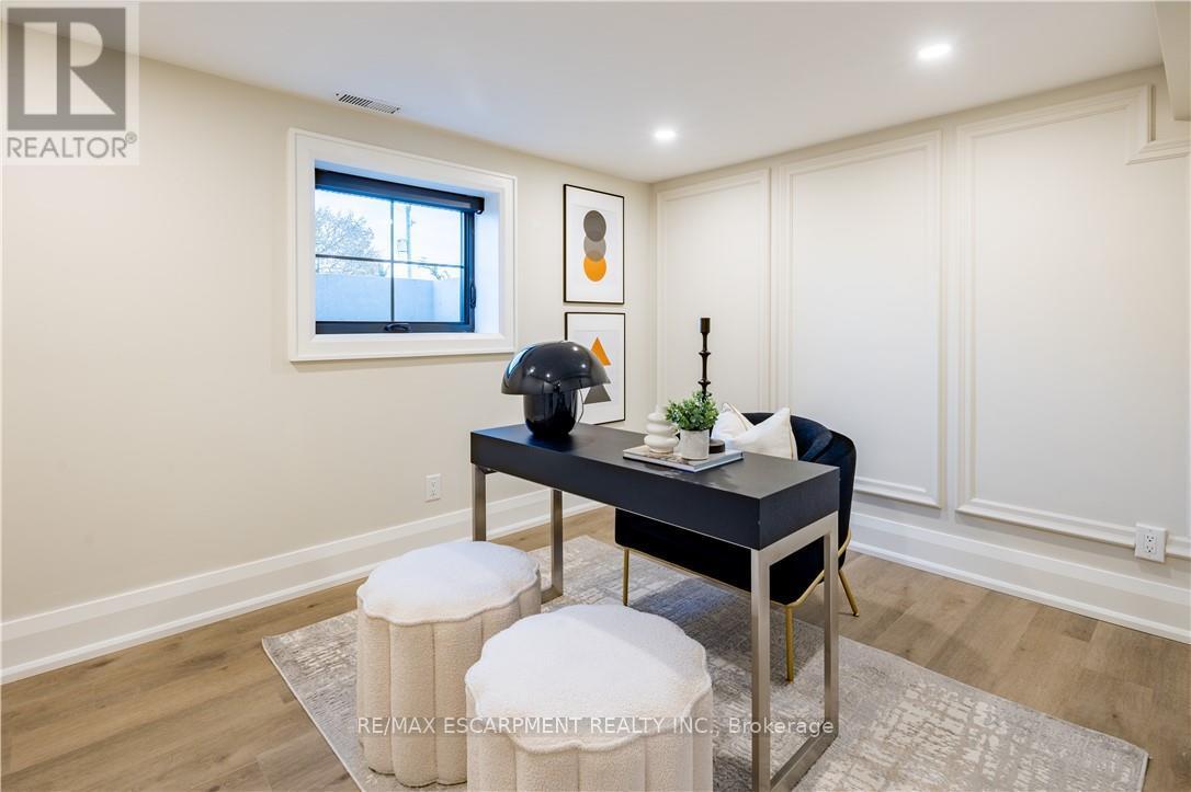 841 Danforth Place, Burlington, Ontario  L7T 1S1 - Photo 31 - W12839598