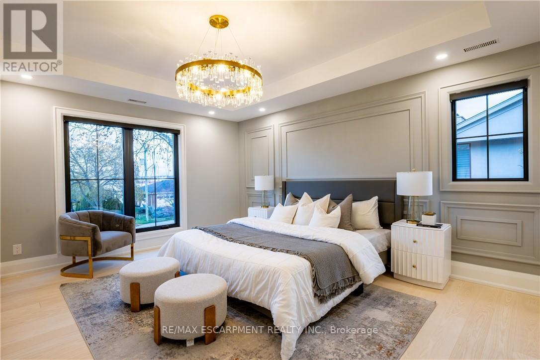 841 Danforth Place, Burlington, Ontario  L7T 1S1 - Photo 15 - W12839598