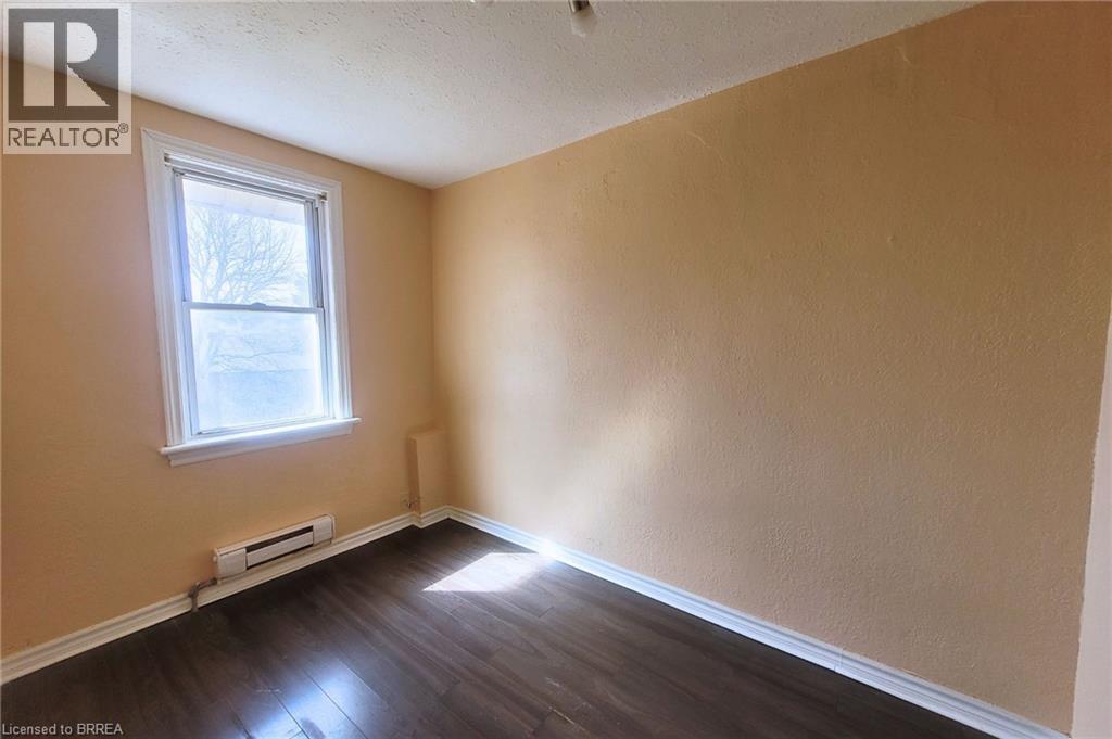 301 Campbell Street Unit# 4, Brantford, Ontario  N3S 5B6 - Photo 11 - 40815971