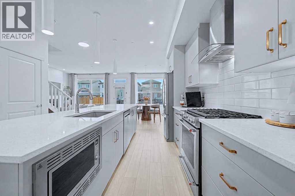 250 Hotchkiss Common SE, Calgary, Alberta  T3S 0N1 - Photo 7 - A2284008