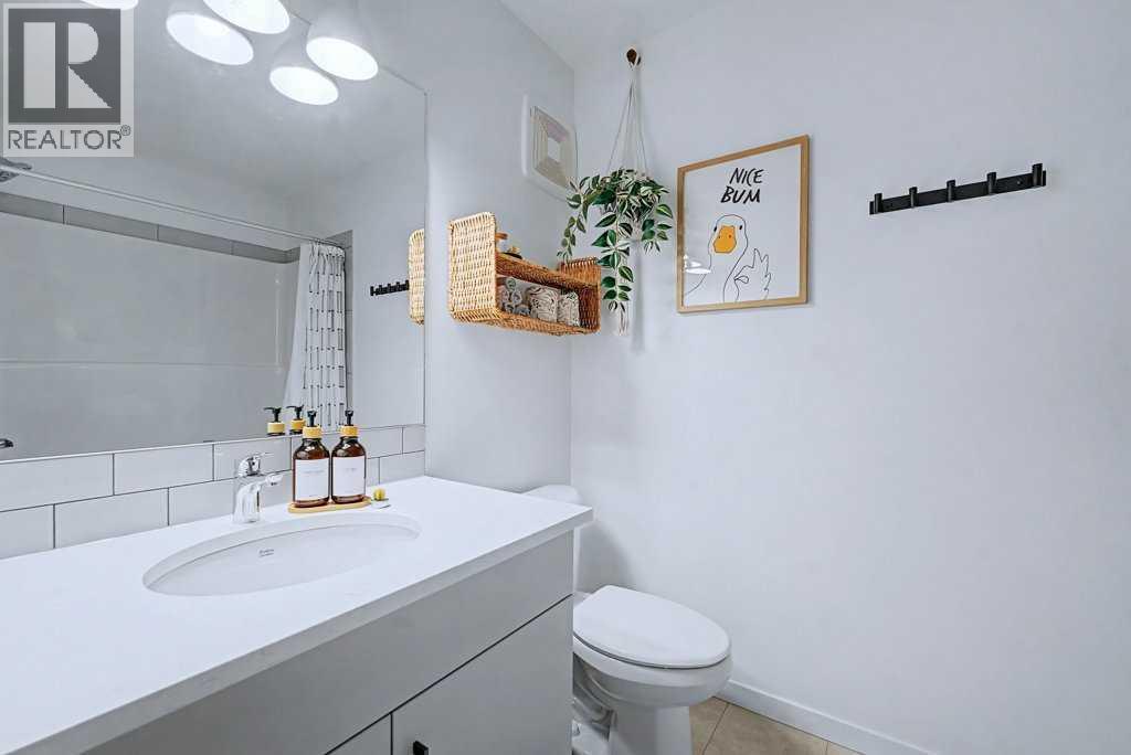 250 Hotchkiss Common SE, Calgary, Alberta  T3S 0N1 - Photo 33 - A2284008