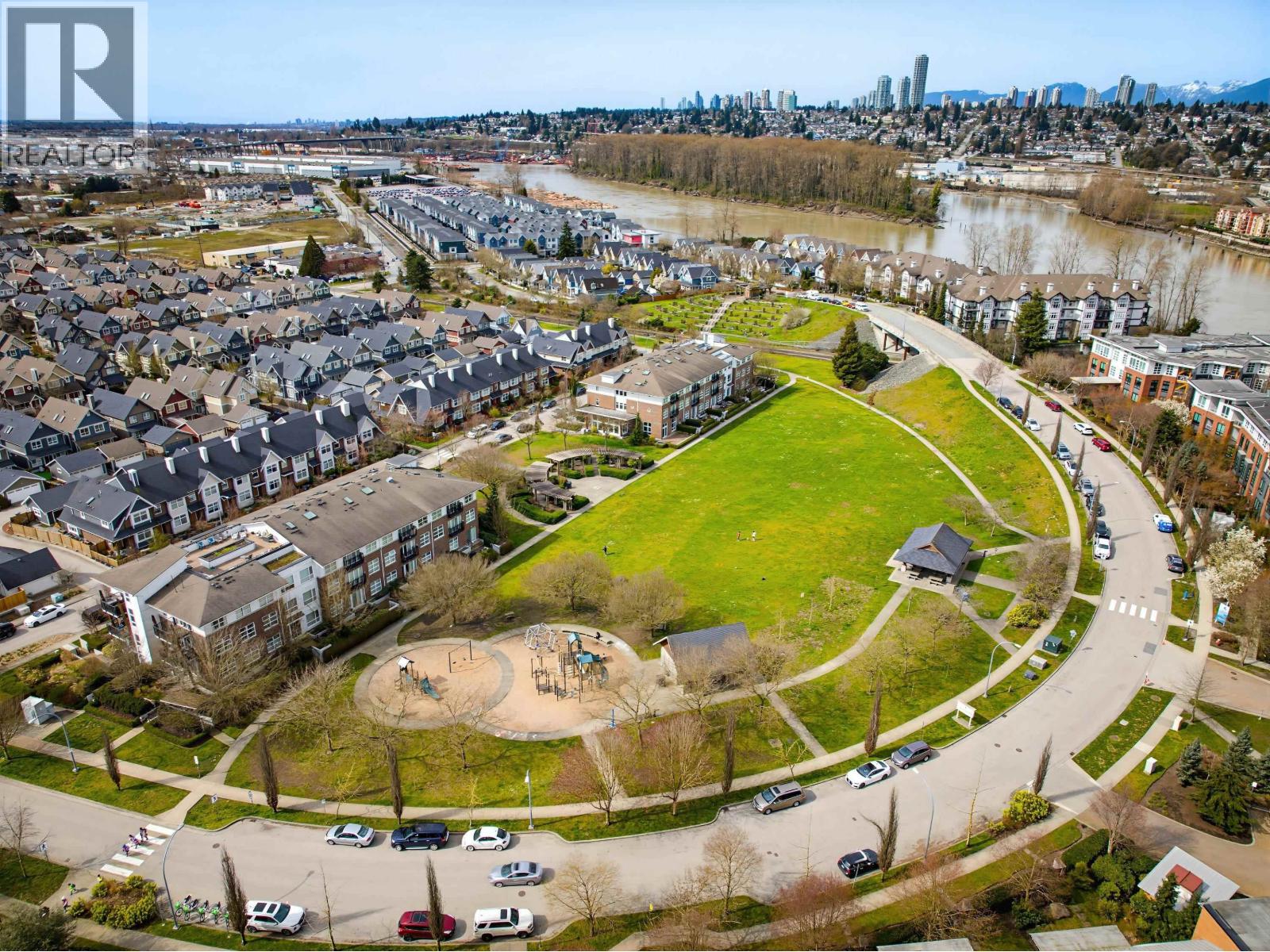 137 Star Crescent, New Westminster, British Columbia  V3M 6X6 - Photo 38 - R3102932