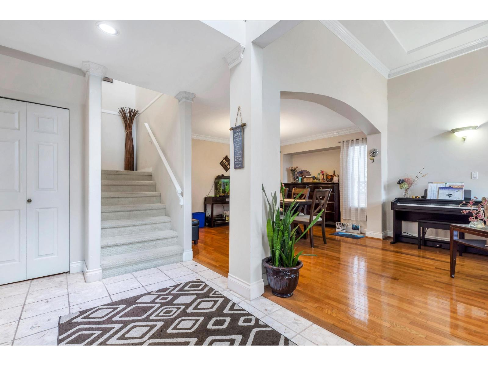 11071 160a Street, Surrey, British Columbia  V4N 4R5 - Photo 4 - R3088900