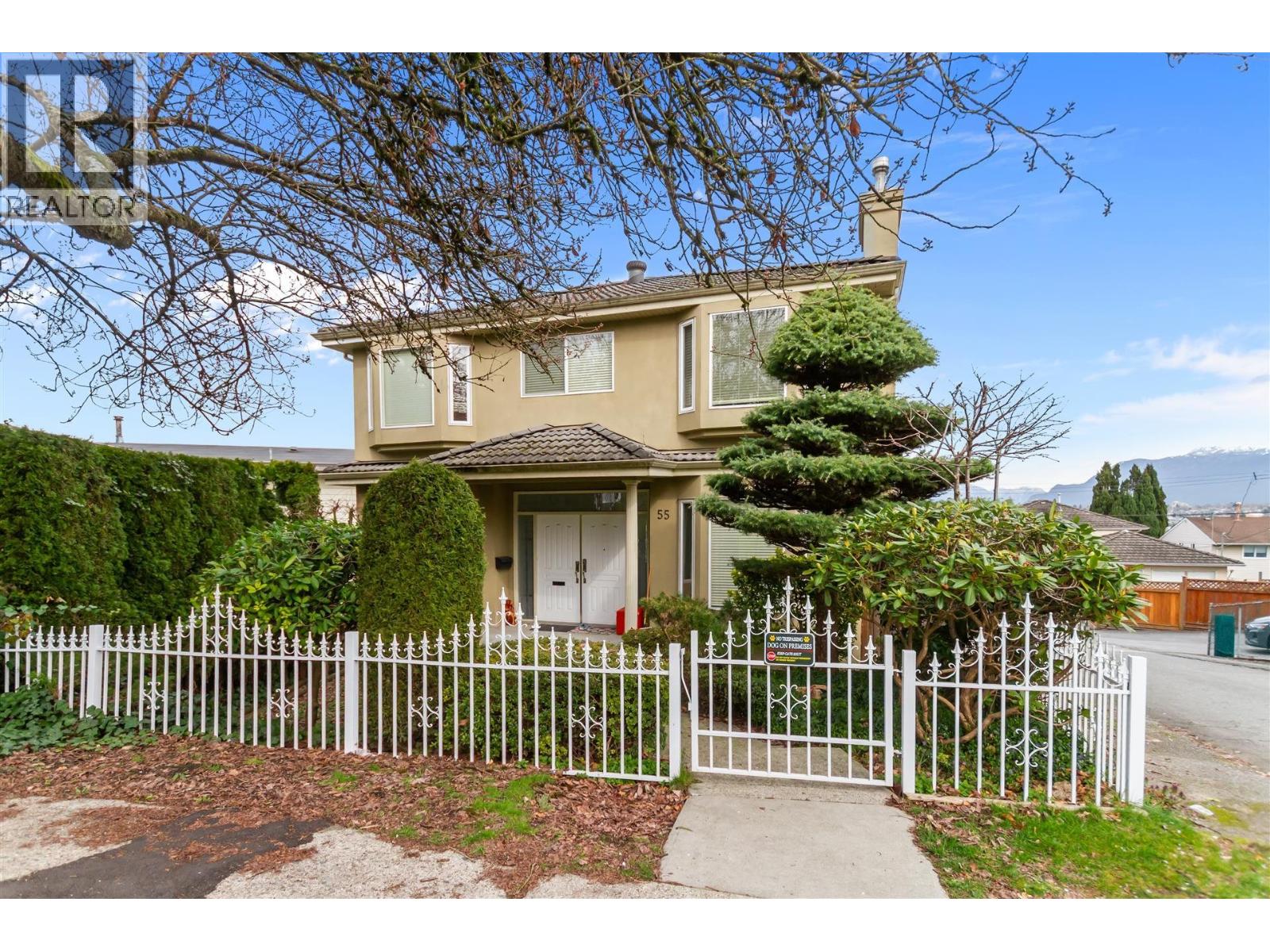 55 DIEPPE PLACE, Vancouver, British Columbia