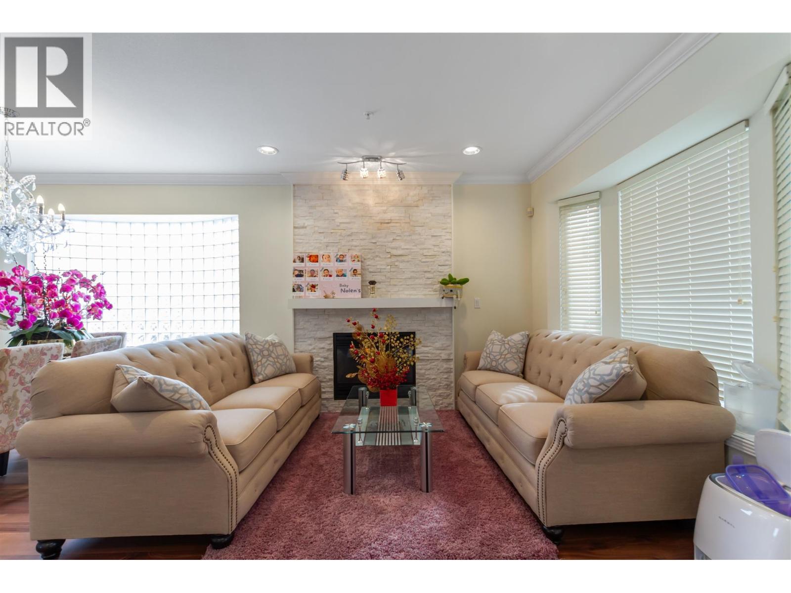 55 Dieppe Place, Vancouver, British Columbia  V5M 4A3 - Photo 3 - R3104677