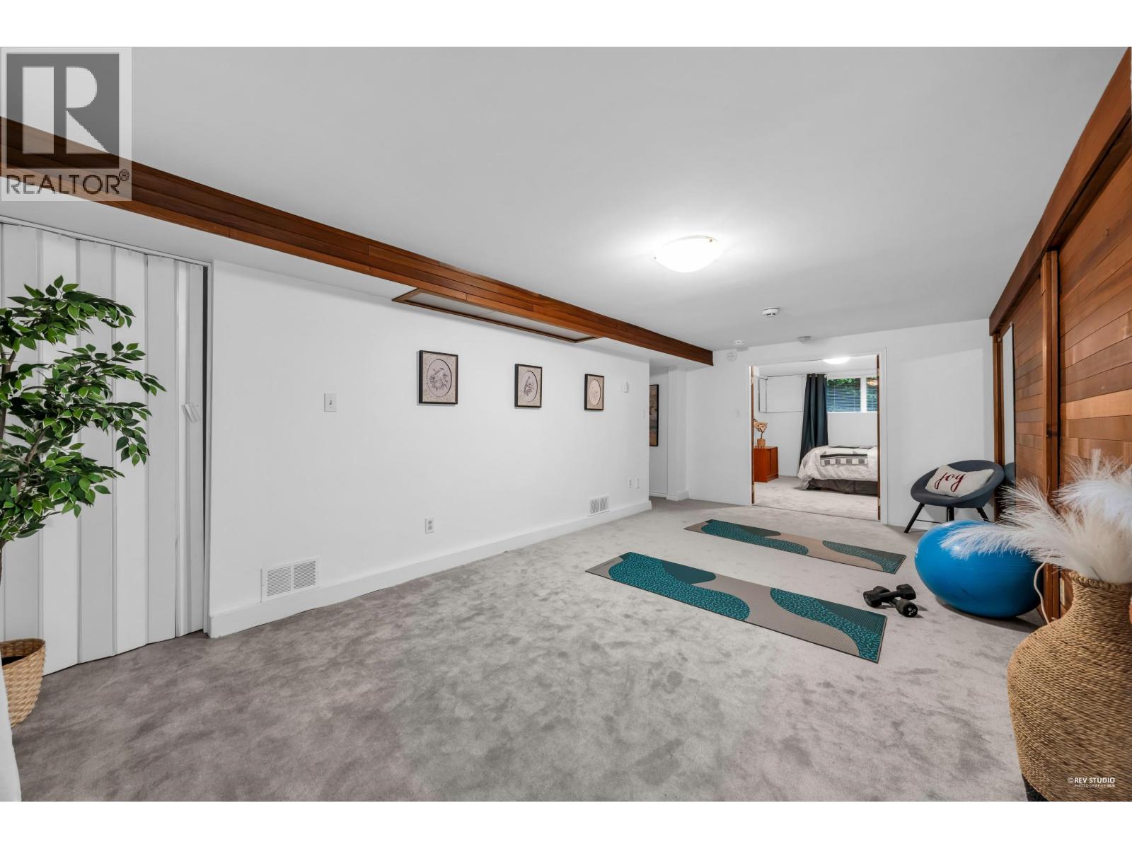 7238 Braeside Drive, Burnaby, British Columbia  V5A 1E8 - Photo 32 - R3104659