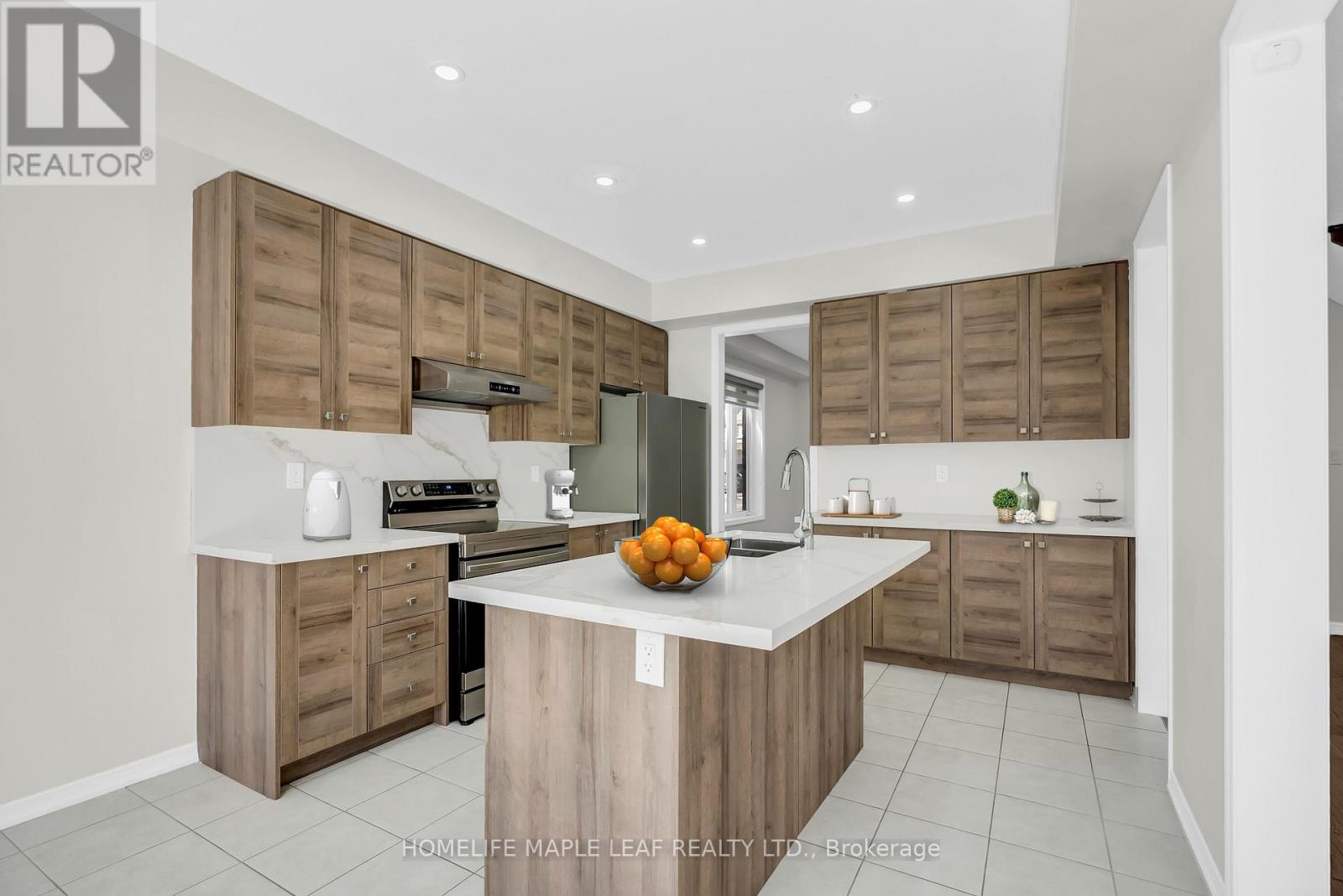 129 Longboat Run W, Brantford, Ontario  N3T 0R8 - Photo 12 - X12932370