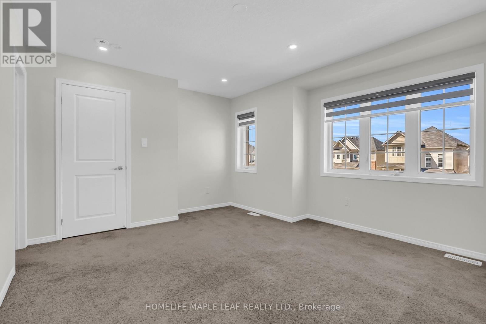 129 Longboat Run W, Brantford, Ontario  N3T 0R8 - Photo 35 - X12932370