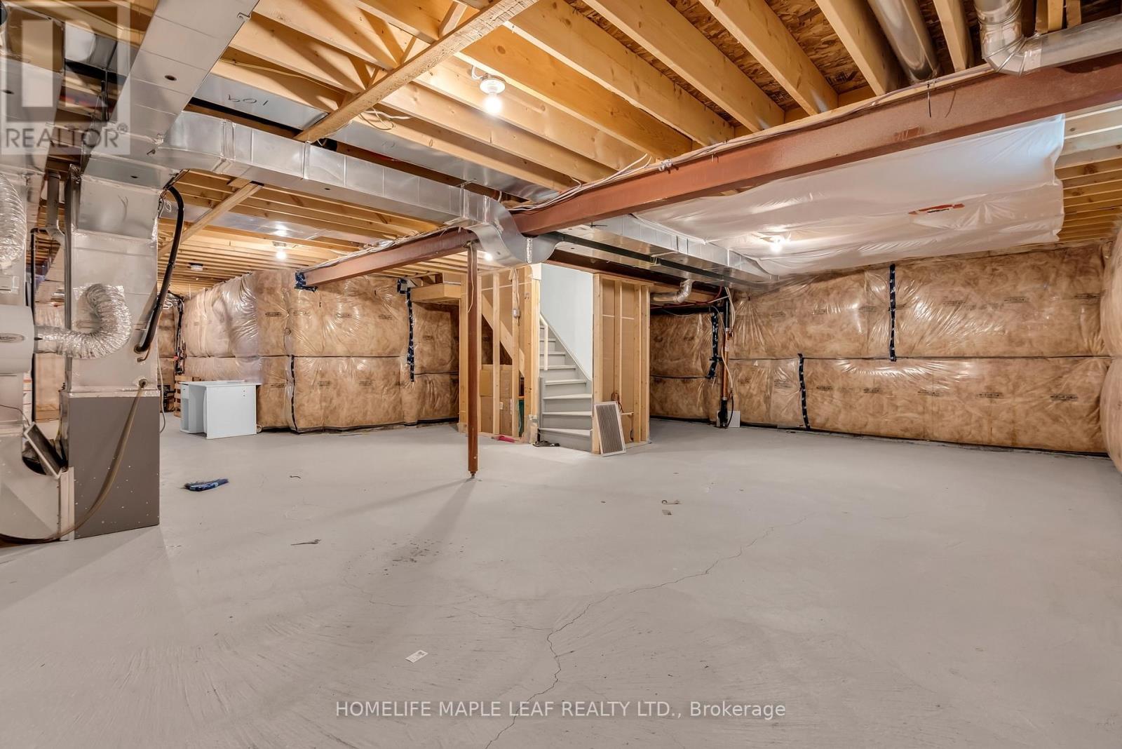 129 Longboat Run W, Brantford, Ontario  N3T 0R8 - Photo 46 - X12932370