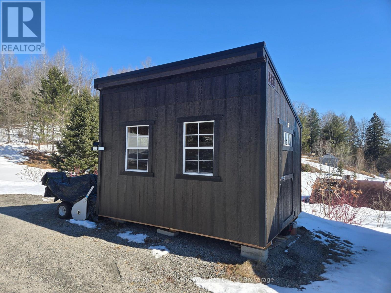 141 Hwy 520 Highway, Armour, Ontario  P0A 1C0 - Photo 17 - X12936874