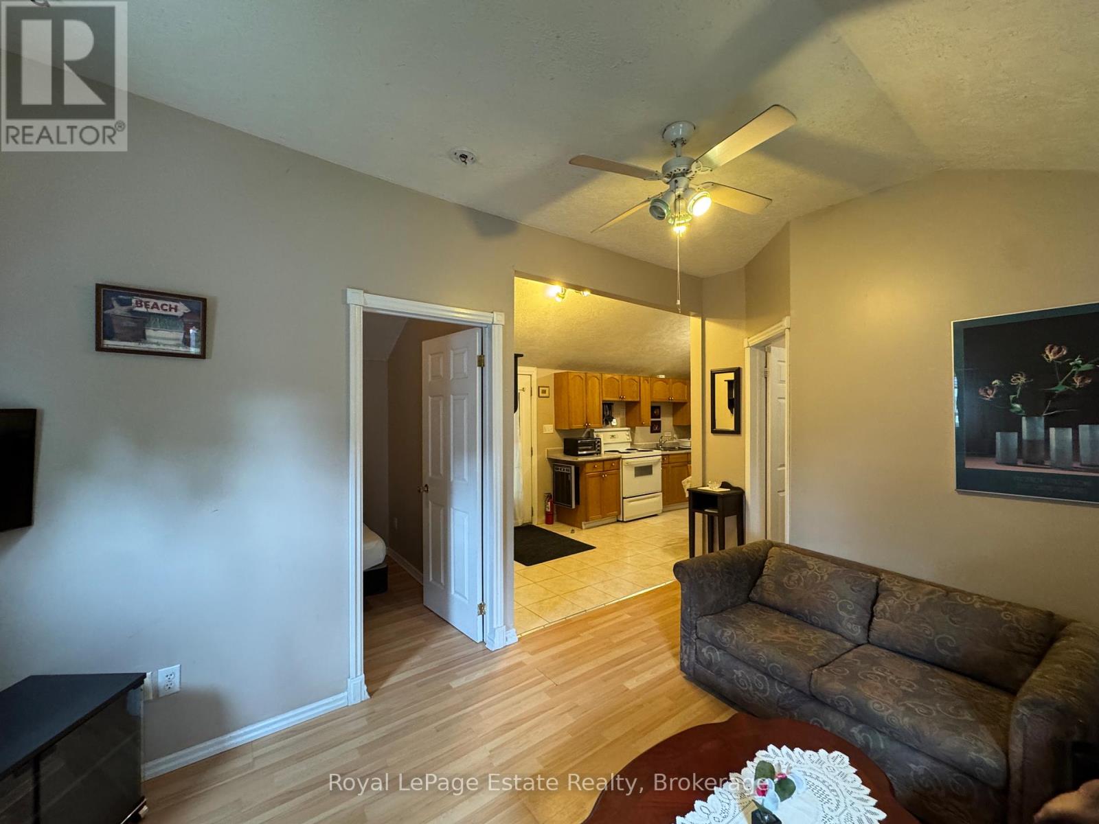 104 Third Avenue N, South Bruce Peninsula, Ontario  N0H 2G0 - Photo 23 - X12936890