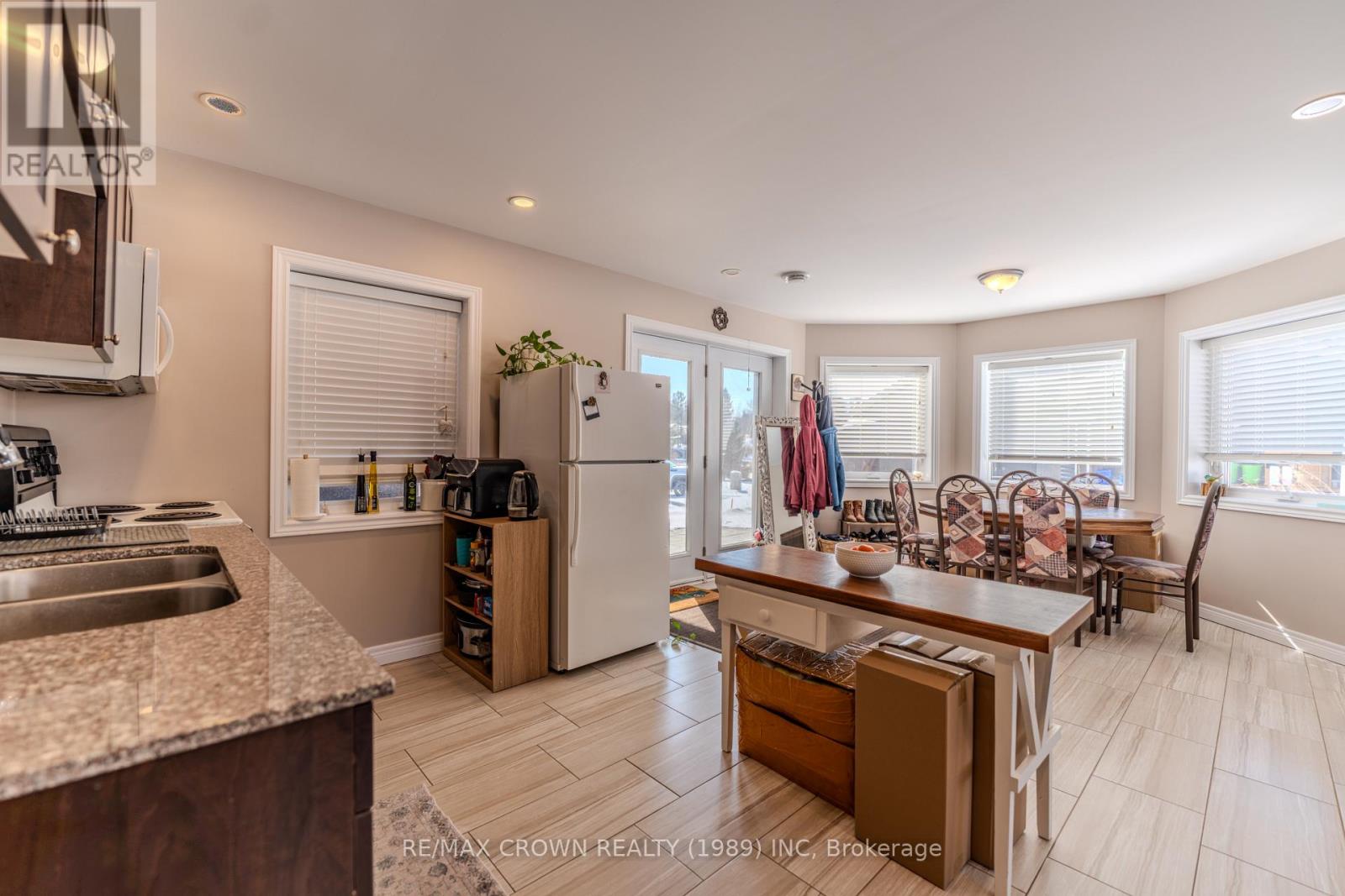 211 Eglington Road N, East Ferris, Ontario  P0H 1H0 - Photo 23 - X12936878