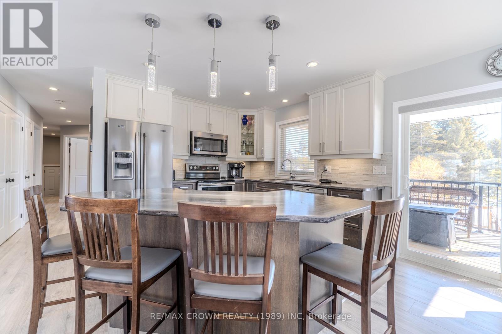 211 Eglington Road N, East Ferris, Ontario  P0H 1H0 - Photo 6 - X12936878