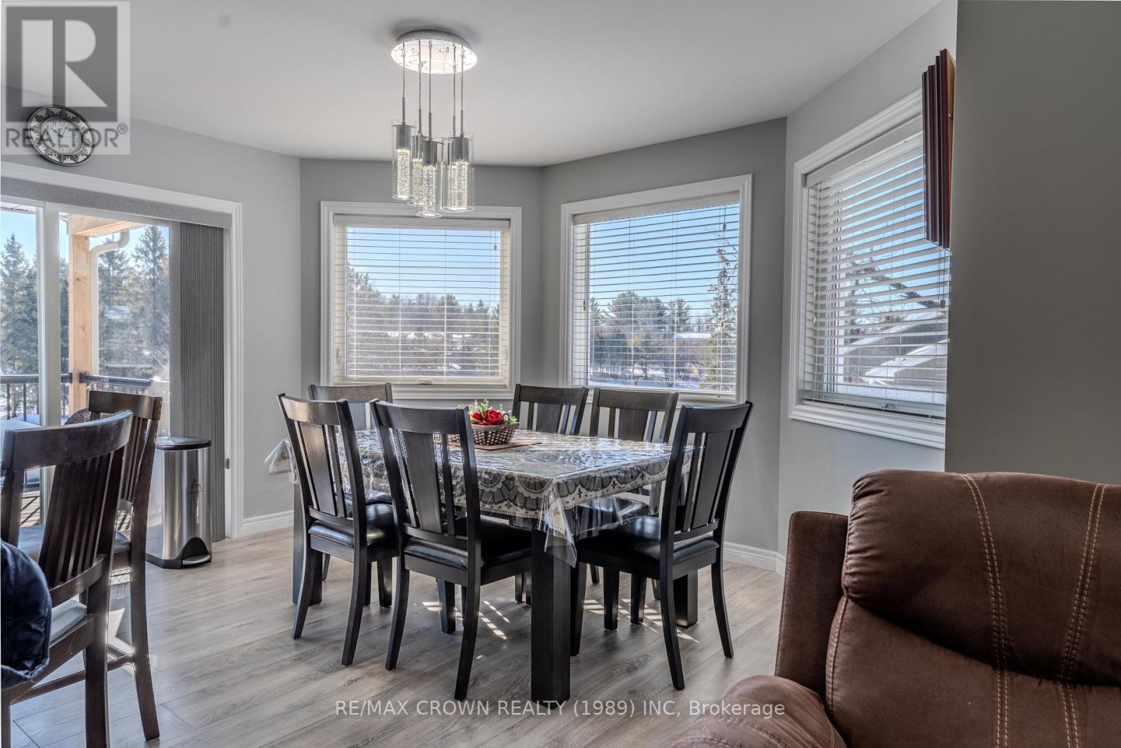 211 Eglington Road N, East Ferris, Ontario  P0H 1H0 - Photo 9 - X12936878