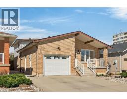 738 UPPER KENILWORTH Avenue, Hamilton, Ontario