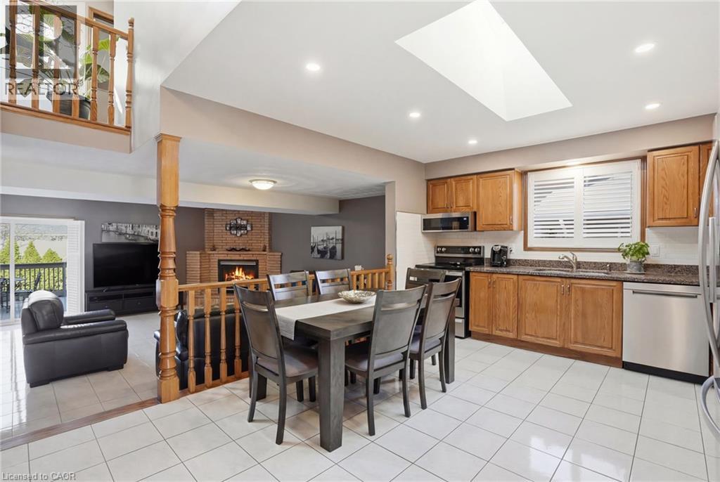 32 Highbury Drive, Stoney Creek, Ontario  L8J 2T4 - Photo 9 - 40816110