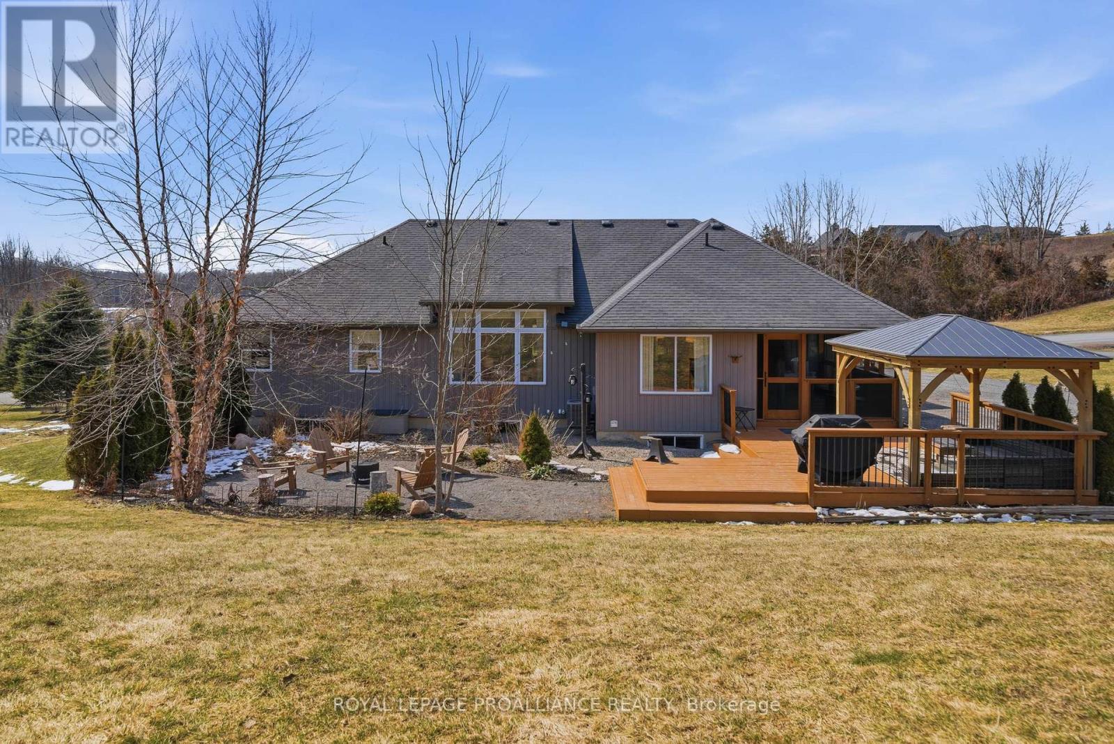 42 Windwhisper Drive, Belleville, Ontario  K0K 2V0 - Photo 3 - X12936816