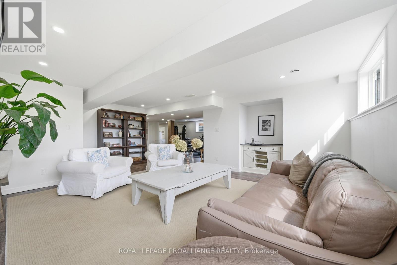 42 Windwhisper Drive, Belleville, Ontario  K0K 2V0 - Photo 34 - X12936816