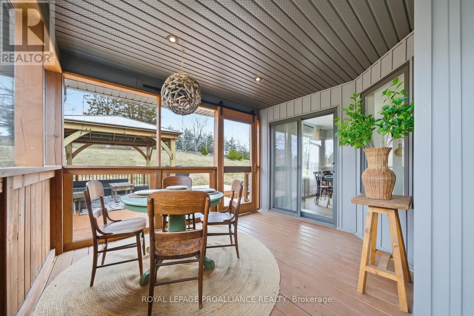 42 Windwhisper Drive, Belleville, Ontario  K0K 2V0 - Photo 39 - X12936816