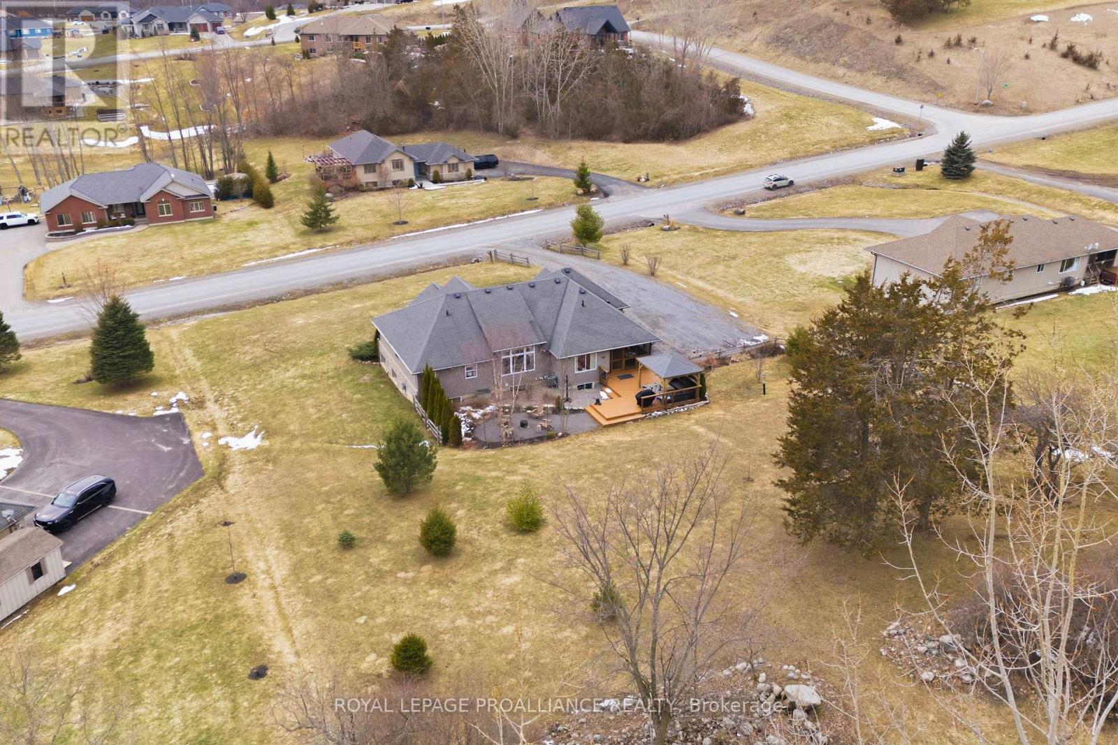 42 Windwhisper Drive, Belleville, Ontario  K0K 2V0 - Photo 48 - X12936816