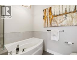 411 Dunbar Court, Kelowna, British Columbia  V1P 1T5 - Photo 27 - 10379655