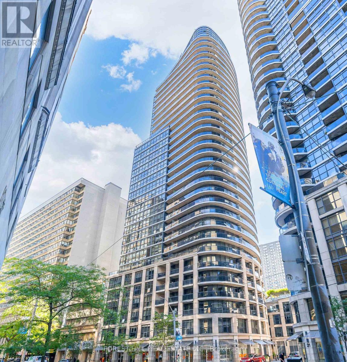 1607 - 25 CARLTON STREET, Toronto, Ontario