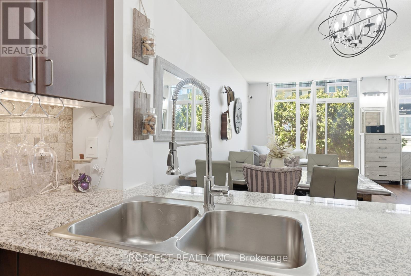 129 - 525 Wilson Avenue, Toronto, Ontario  M3H 0A7 - Photo 9 - C12936894