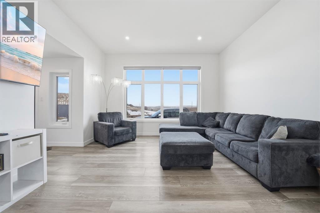 100, 32105 Highway 543  E, Rural Foothills County, Alberta  T1V 1M4 - Photo 5 - A2289908