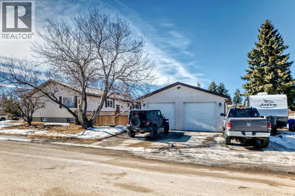 5202 44 Street, Olds, Alberta  T4H 1A6 - Photo 38 - A2294616