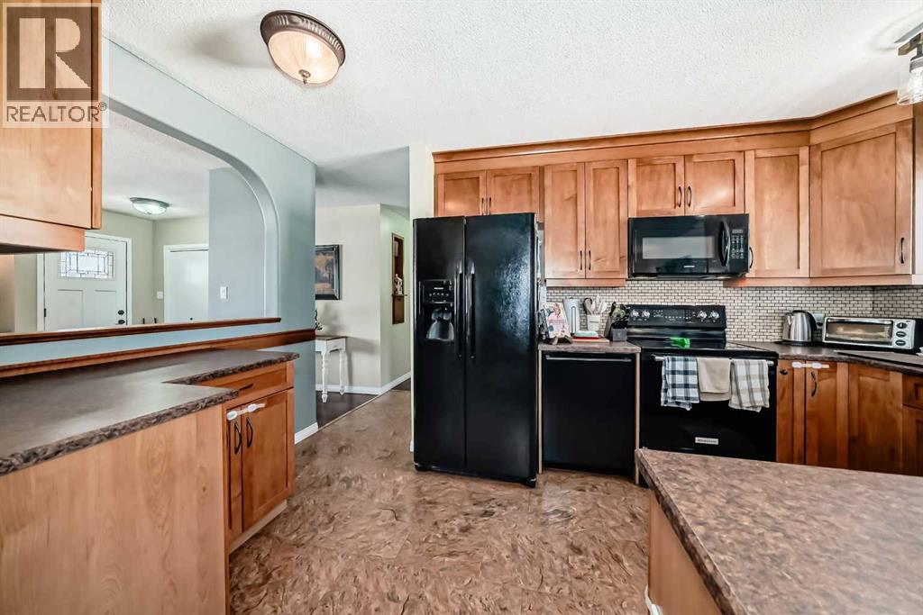 5202 44 Street, Olds, Alberta  T4H 1A6 - Photo 6 - A2294616