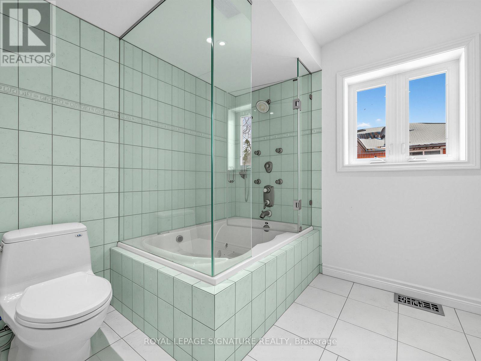 284 Guildwood Parkway, Toronto, Ontario  M1E 1P9 - Photo 22 - E12936802