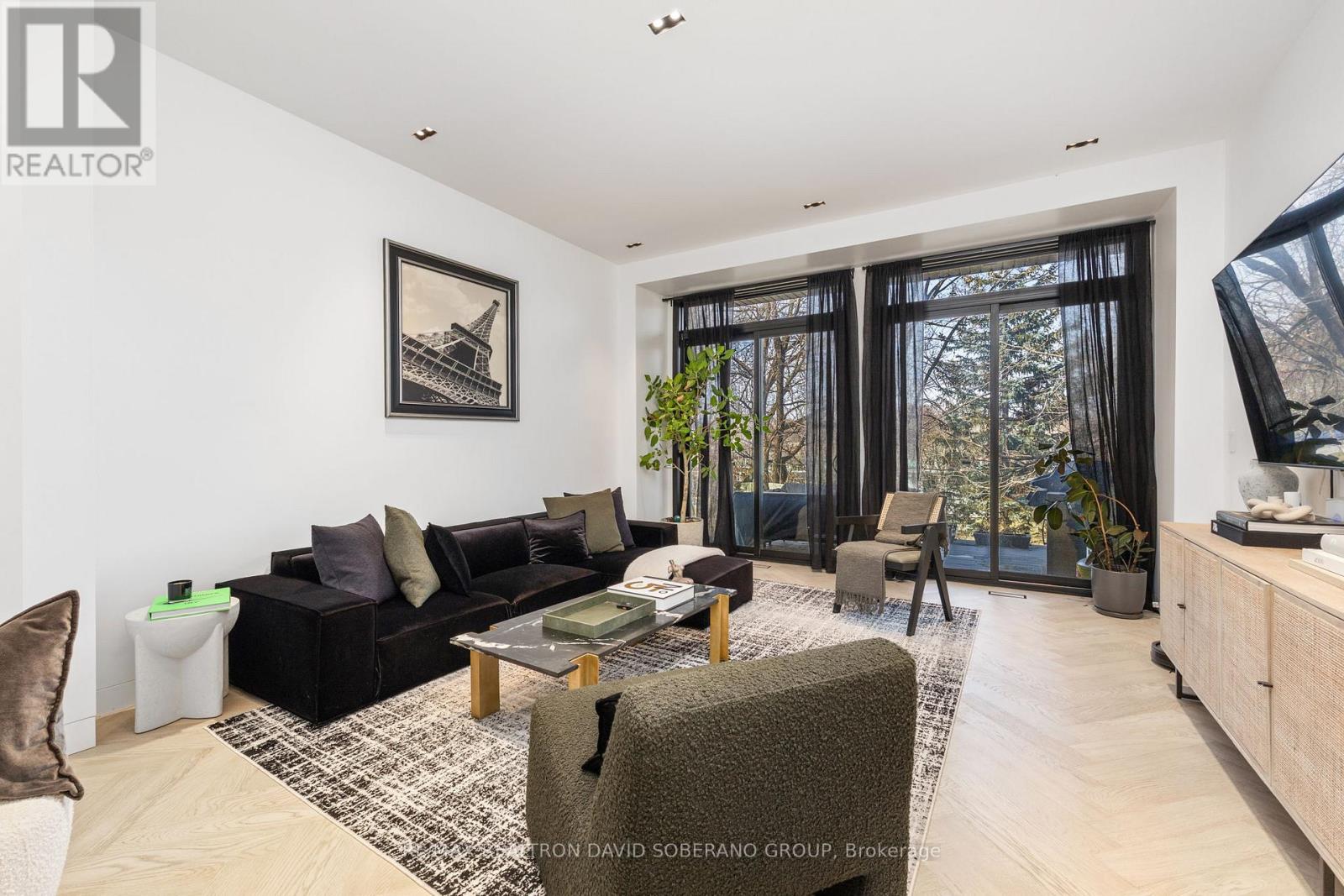 90 East Lynn Avenue, Toronto, Ontario  M4C 3X2 - Photo 14 - E12936918