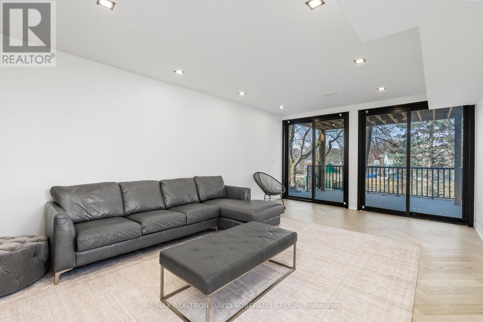 90 East Lynn Avenue, Toronto, Ontario  M4C 3X2 - Photo 38 - E12936918