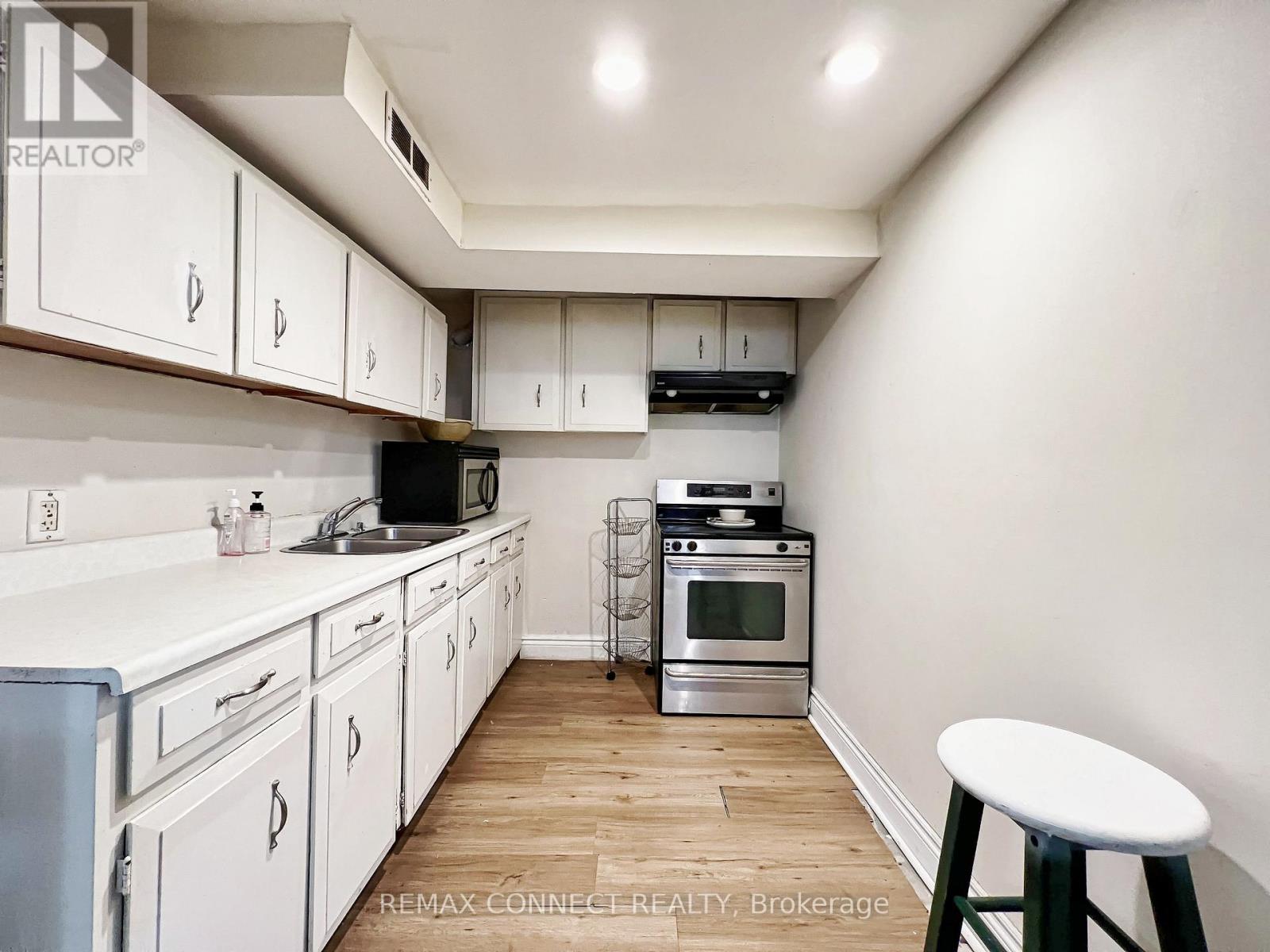 24 Lalton Place, Toronto, Ontario  M1E 1T4 - Photo 30 - E12936950