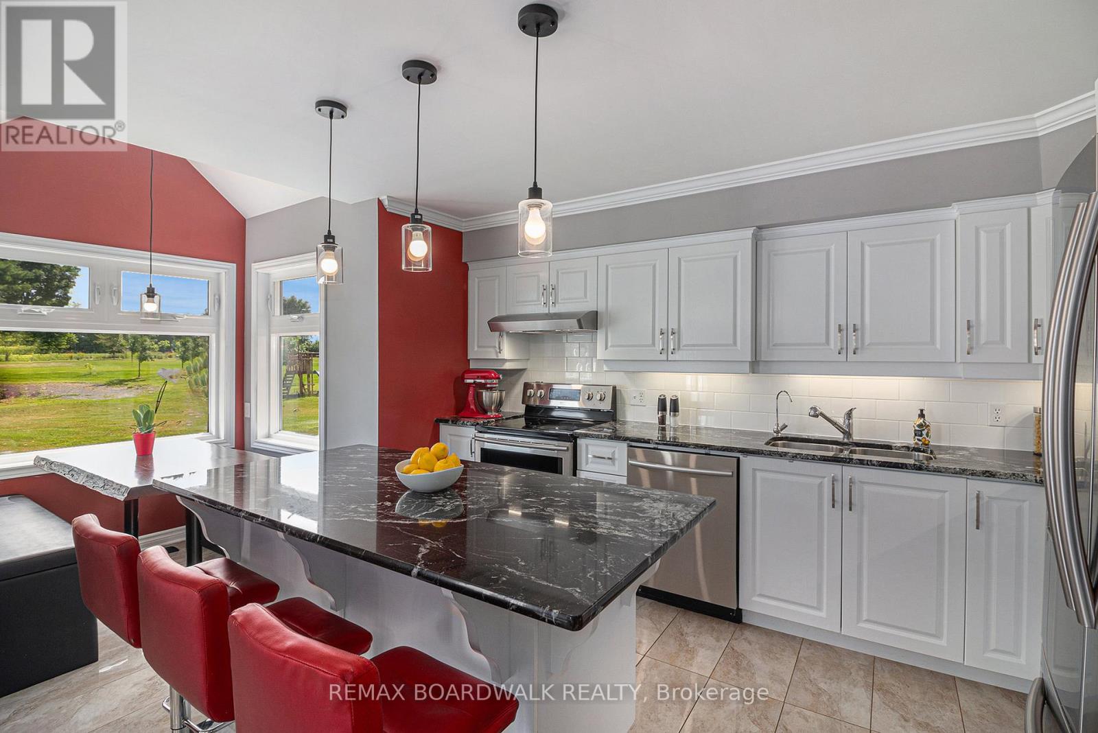 1139 St Joseph Road, Russell, Ontario  K0A 1W0 - Photo 13 - X12936778