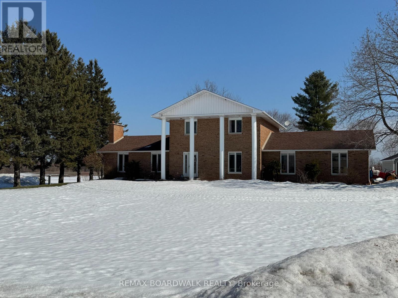 1139 St Joseph Road, Russell, Ontario  K0A 1W0 - Photo 2 - X12936778