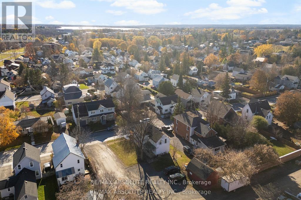 27 Macdonald Street S, Arnprior, Ontario  K7S 2W4 - Photo 9 - X12936804