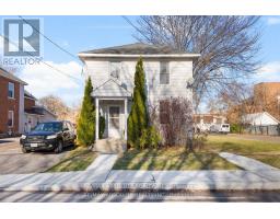 27 MACDONALD STREET S, Arnprior, Ontario