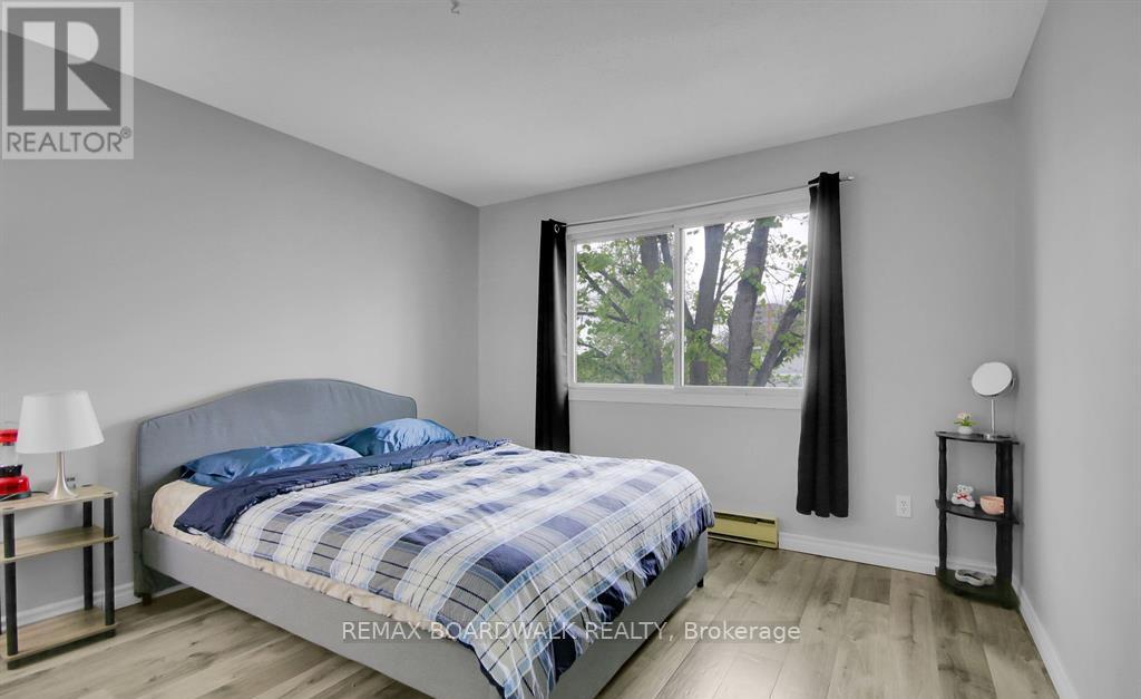 412 - 214 Viewmount Drive, Ottawa, Ontario  K2E 7X3 - Photo 7 - X12936826