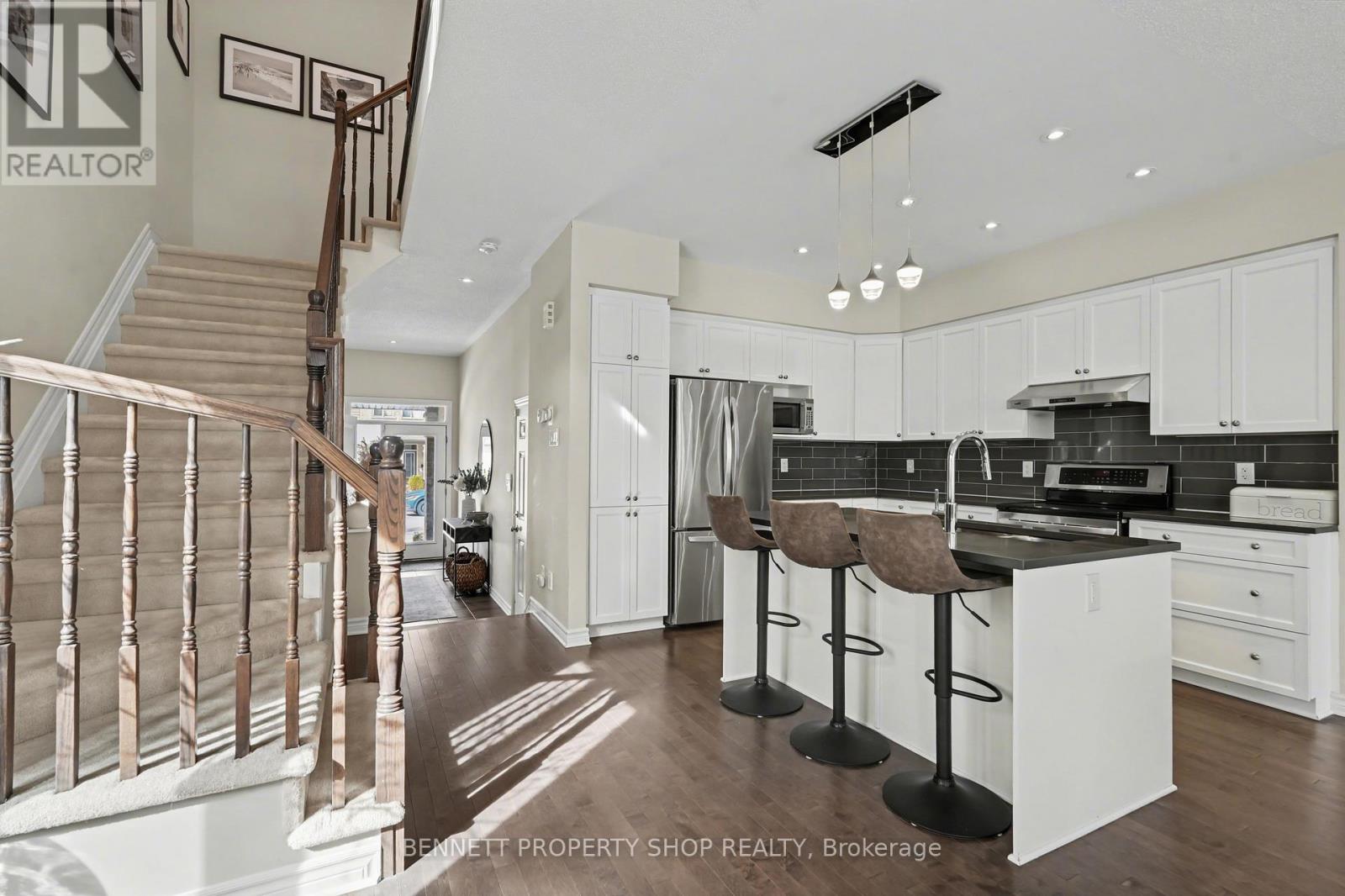 554 Stargazer Crescent, Ottawa, Ontario  K4M 0H2 - Photo 4 - X12936836