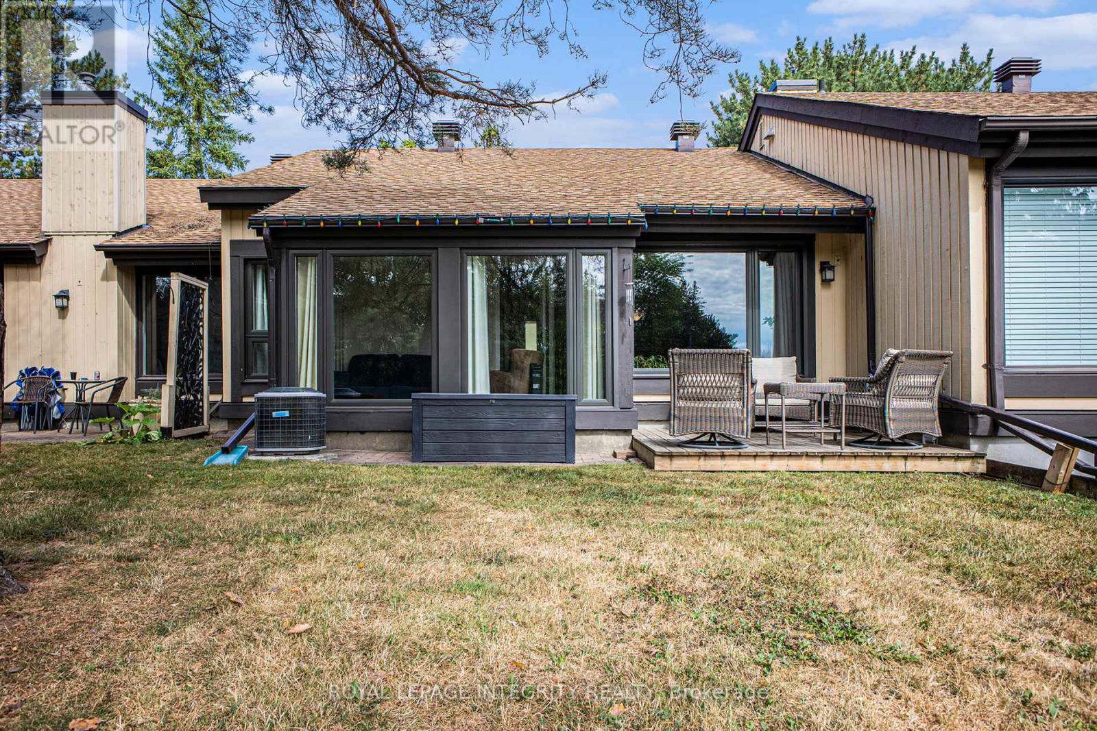 16 Pebble Beach Court, Ottawa, Ontario  K2S 1B9 - Photo 31 - X12936872