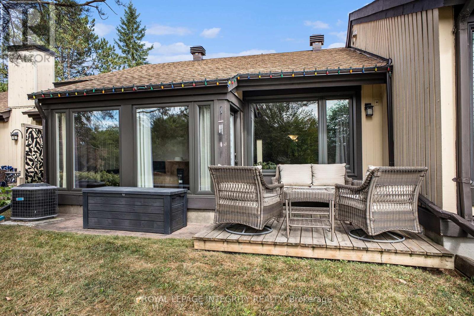 16 Pebble Beach Court, Ottawa, Ontario  K2S 1B9 - Photo 32 - X12936872