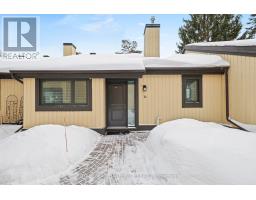 16 PEBBLE BEACH COURT, ottawa, Ontario