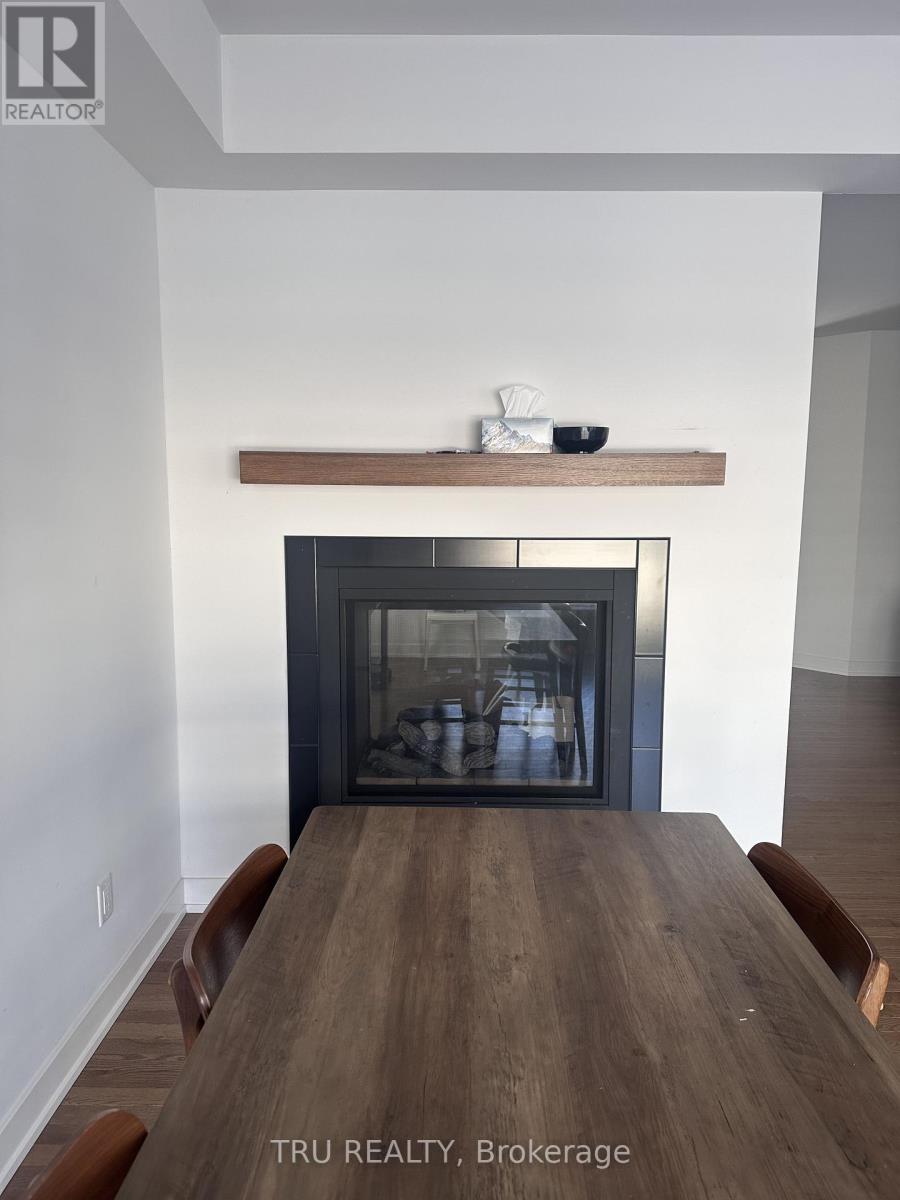 711 Cope Drive, Ottawa, Ontario  K2S 2P7 - Photo 12 - X12936958