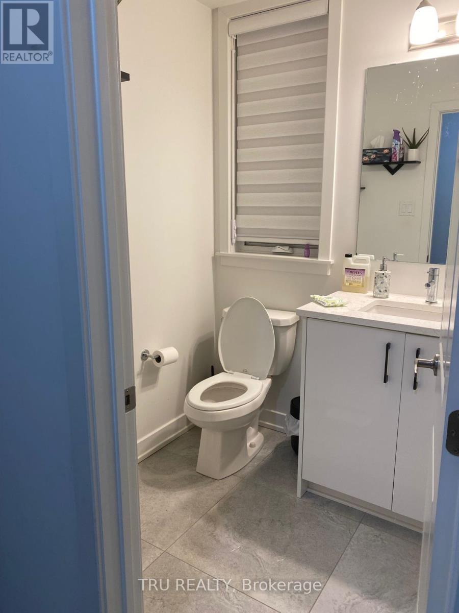 711 Cope Drive, Ottawa, Ontario  K2S 2P7 - Photo 17 - X12936958