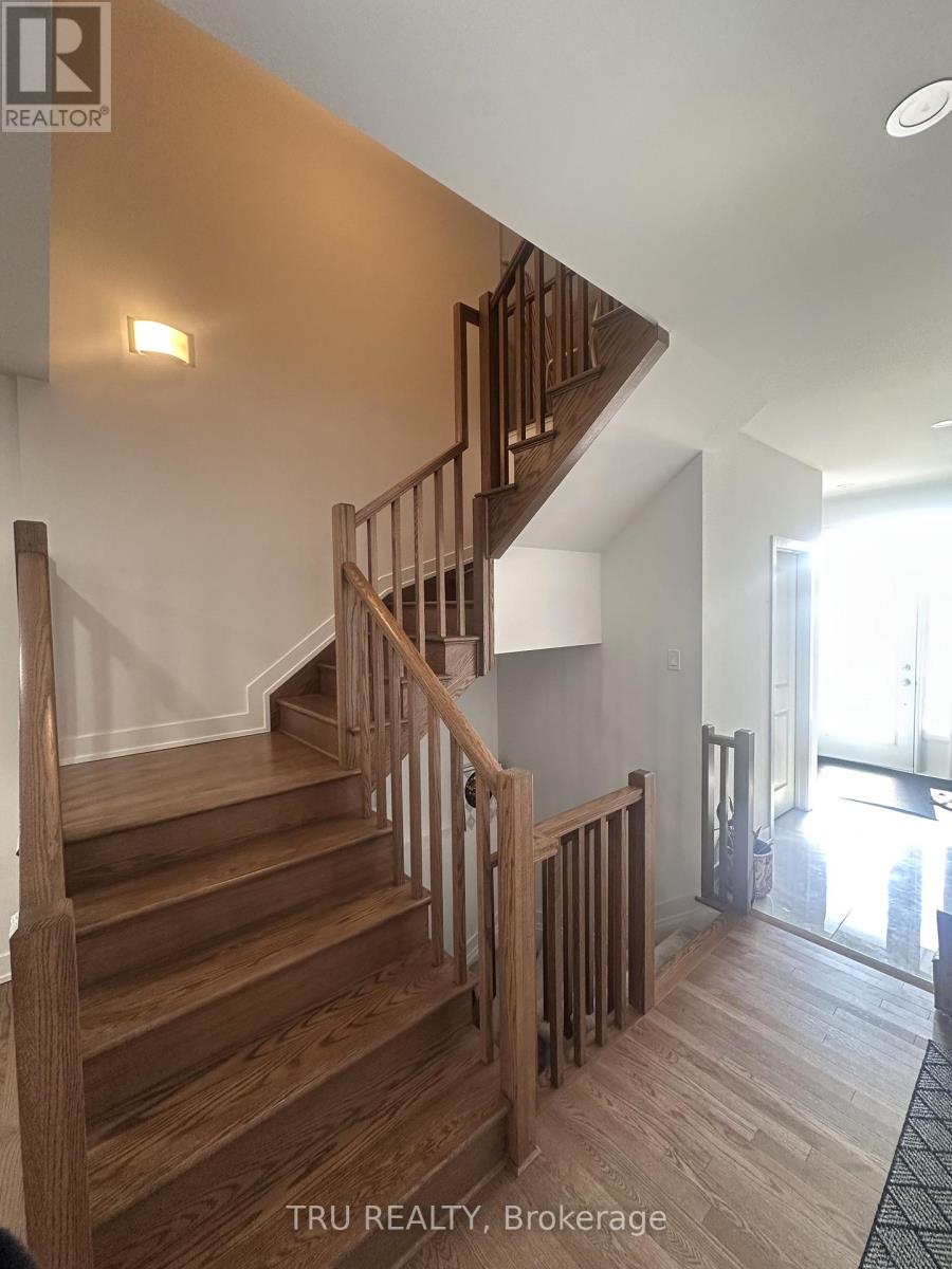 711 Cope Drive, Ottawa, Ontario  K2S 2P7 - Photo 18 - X12936958