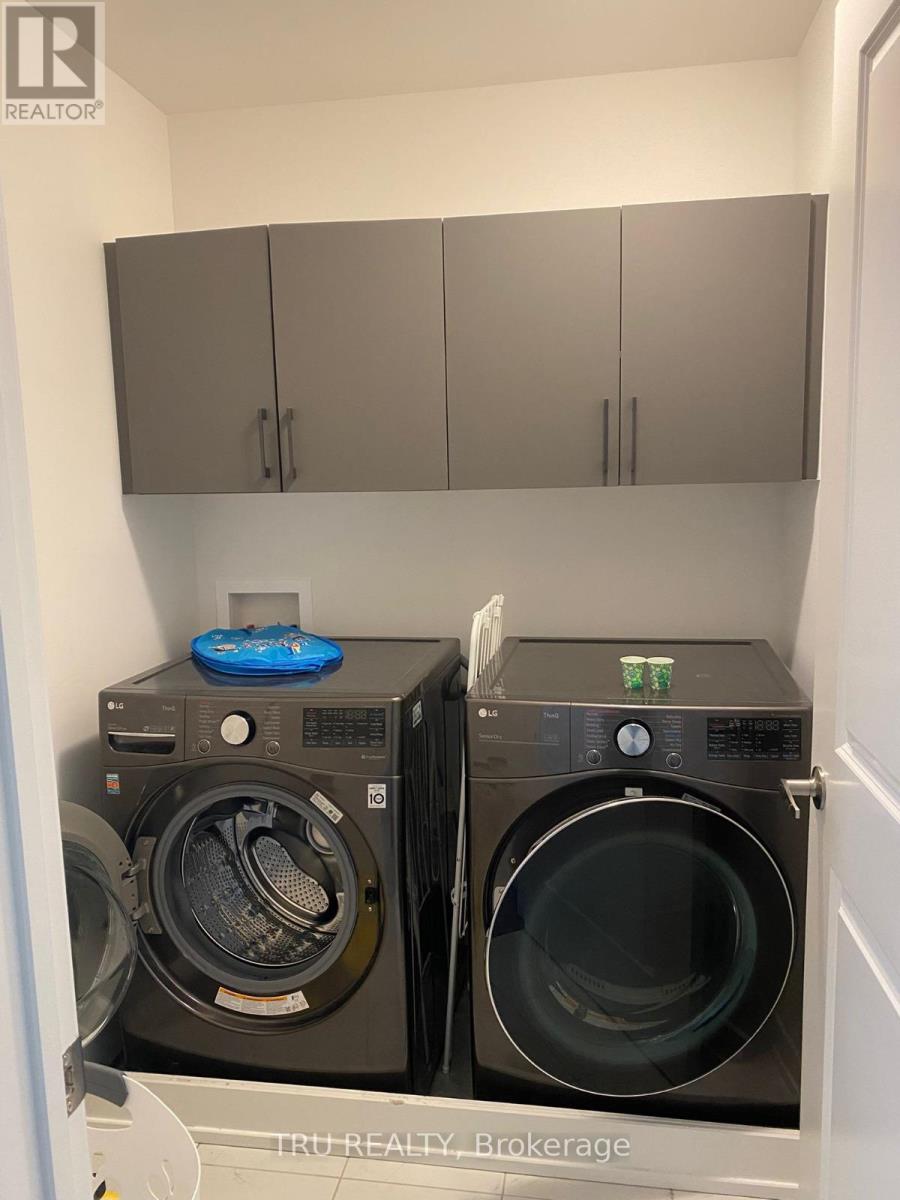 711 Cope Drive, Ottawa, Ontario  K2S 2P7 - Photo 25 - X12936958