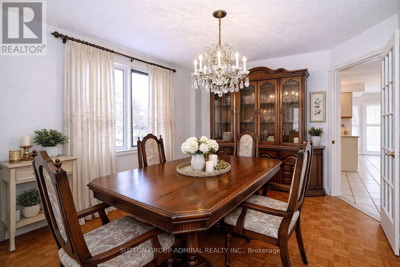 45 Royal Garden Boulevard, Vaughan, Ontario  L4L 7C4 - Photo 9 - N12936806